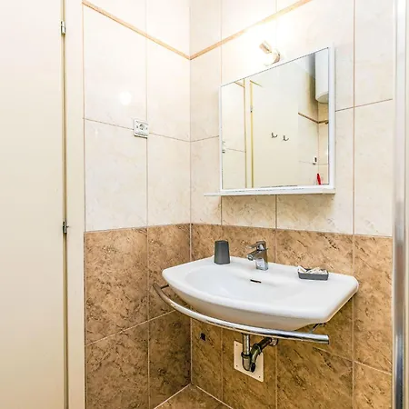 公寓 Rotonda Inn-1 By Interhome