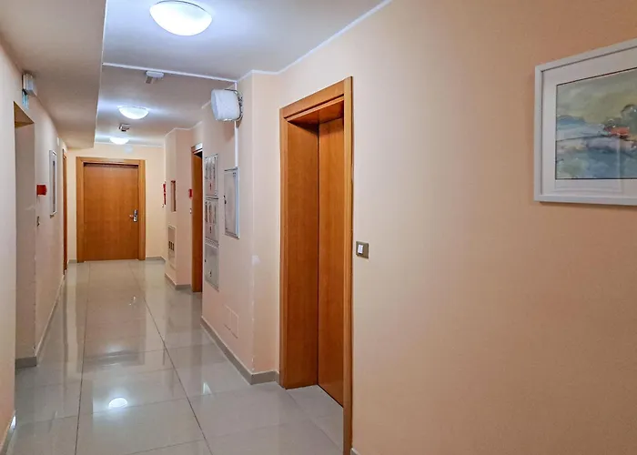 Rotonda Inn-1 By Interhome 3* Novigrad Istria